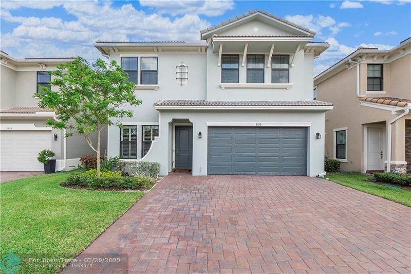 8810 37th Dr - Photo 1