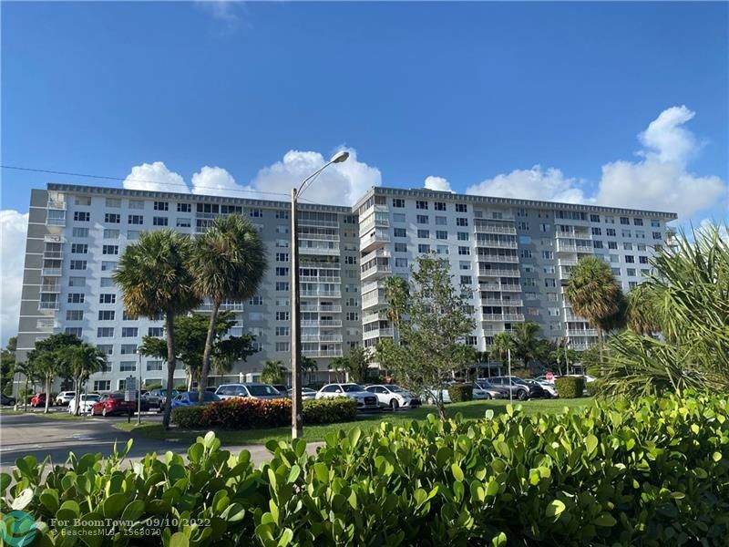 3800 Hillcrest Dr - Photo 1