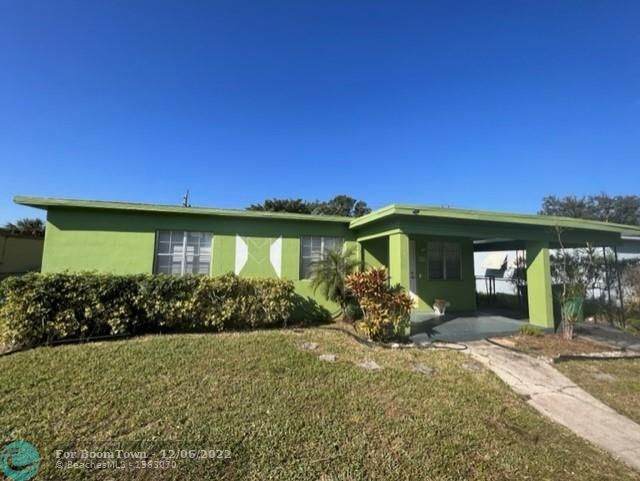 435 30th Ave - Photo 1
