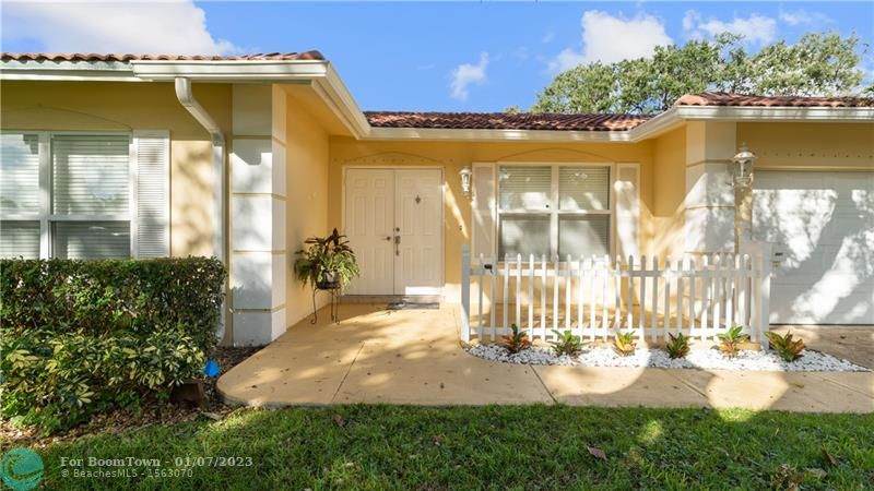 941 69th Ave - Photo 1