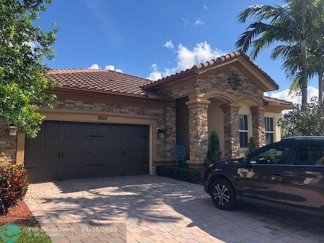 8520 Lakeside Dr - Photo 1