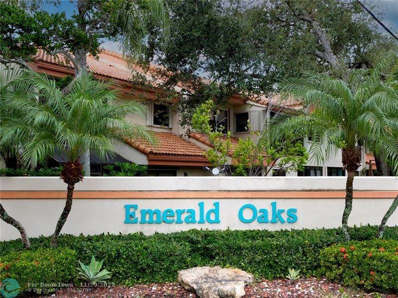 3475 Emerald Oaks Dr - Photo 1