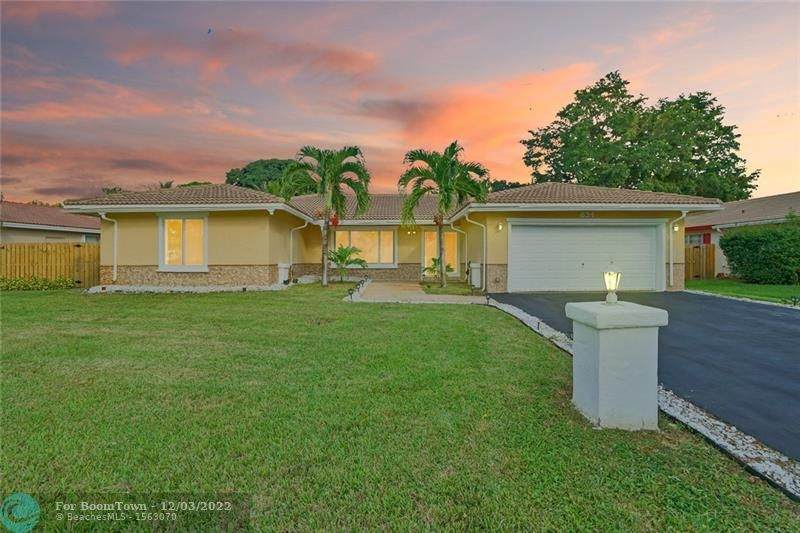 831 84th Dr - Photo 1