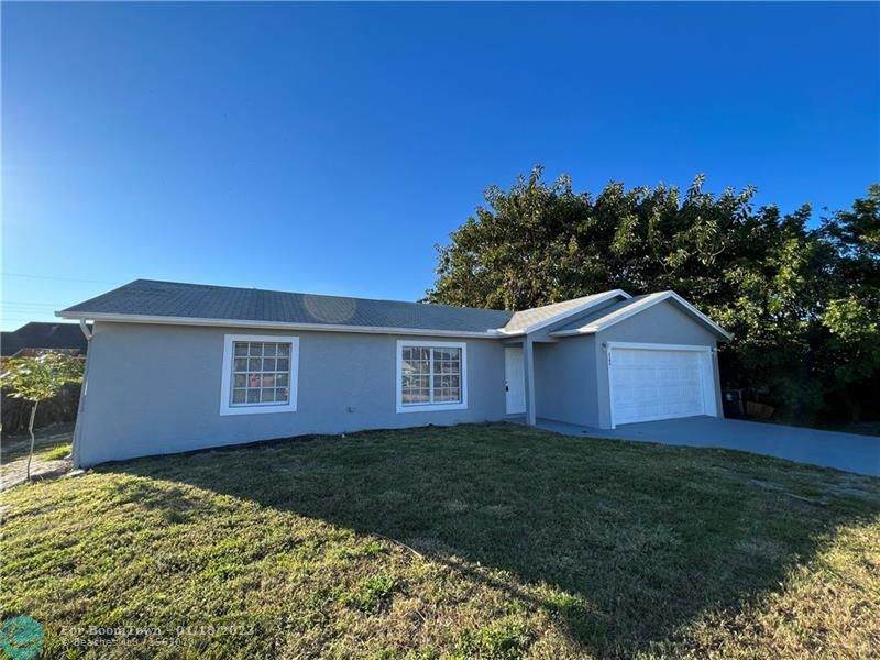 2104 Stargrass St - Photo 1