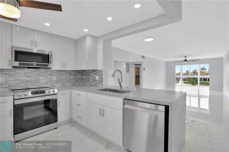 3302 Aruba Way - Photo 1