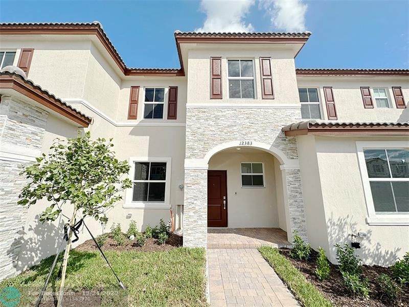 12383 23 COURT - Photo 1