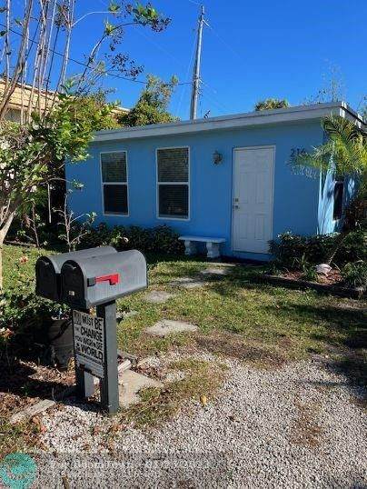 216 23 Ave. - Photo 1