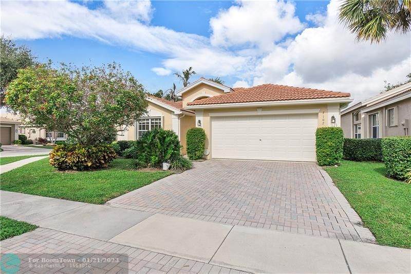 7107 Bent Menorca Dr - Photo 1