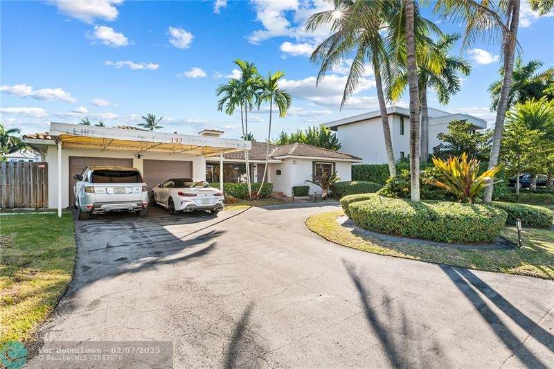 132 Fiesta Way - Photo 1