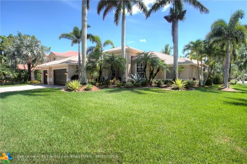 920 Tradewinds Bnd - Photo 1
