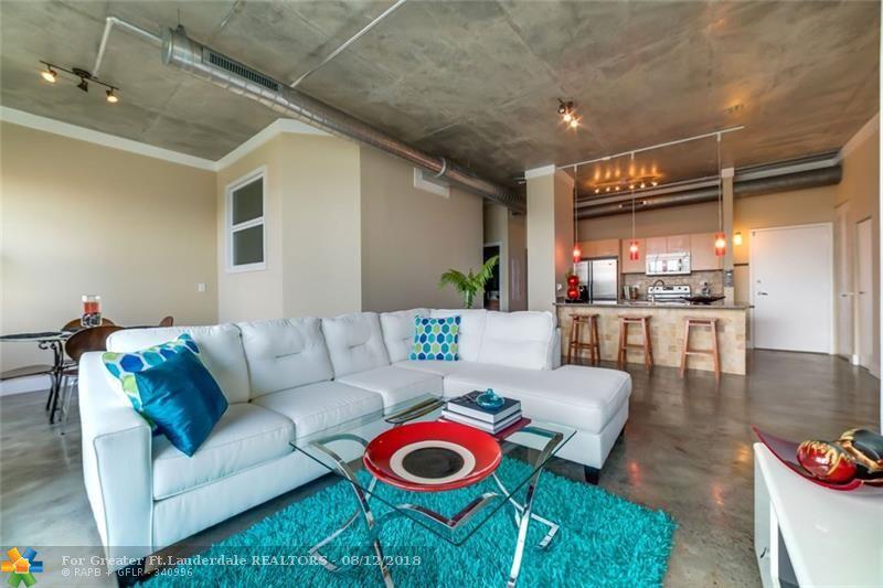 313 2nd St - Photo 1
