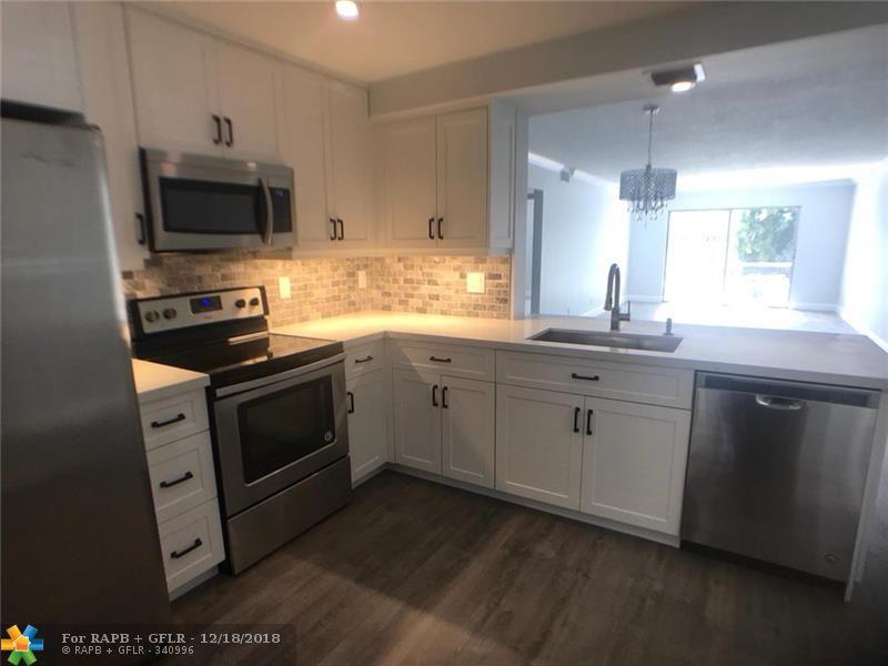 3203 Portofino Pt - Photo 1