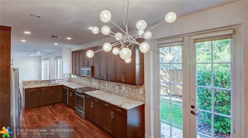 1119 18th Ave - Photo 1