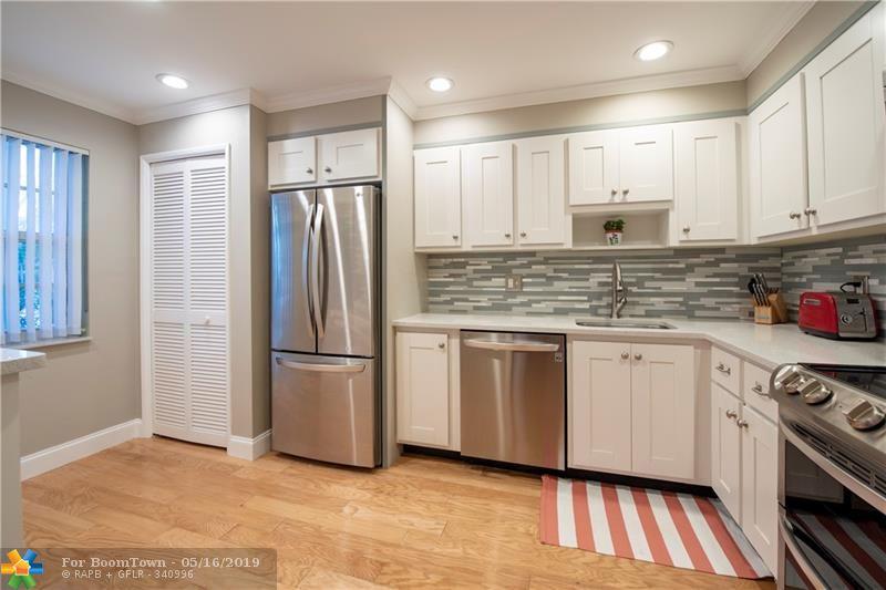 535 Oaks Dr - Photo 1