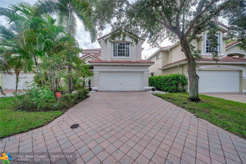 800 Nature's Cove Rd - Photo 1