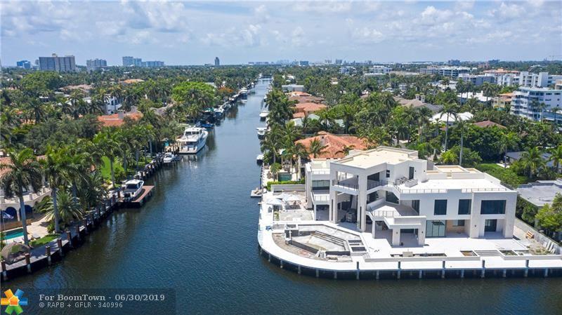 200 Fiesta Way - Photo 1
