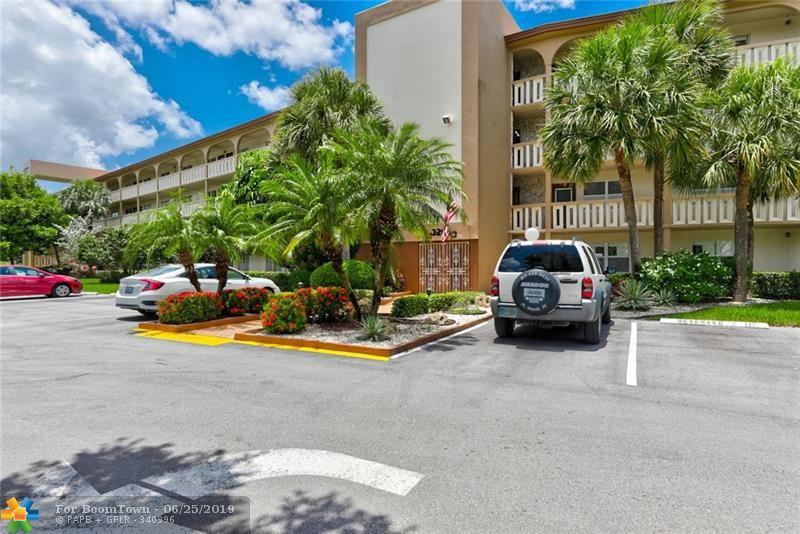 3203 Portofino Pt - Photo 1