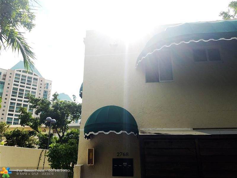 2768 Day Ave - Photo 1
