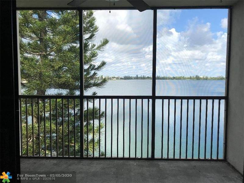 111 Lake Emerald Dr - Photo 1