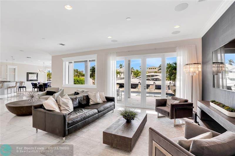 1507 14TH STREET - Photo 1