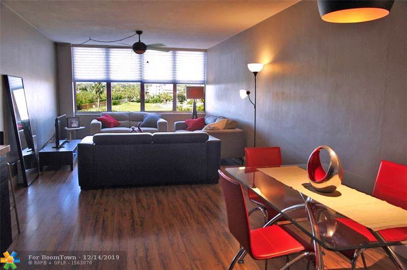 7441 Wayne Ave - Photo 1