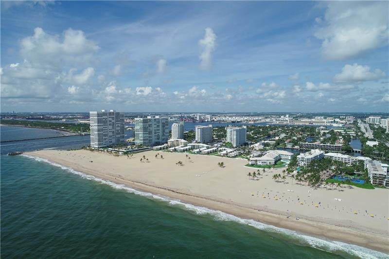 1900 Ocean Dr - Photo 1