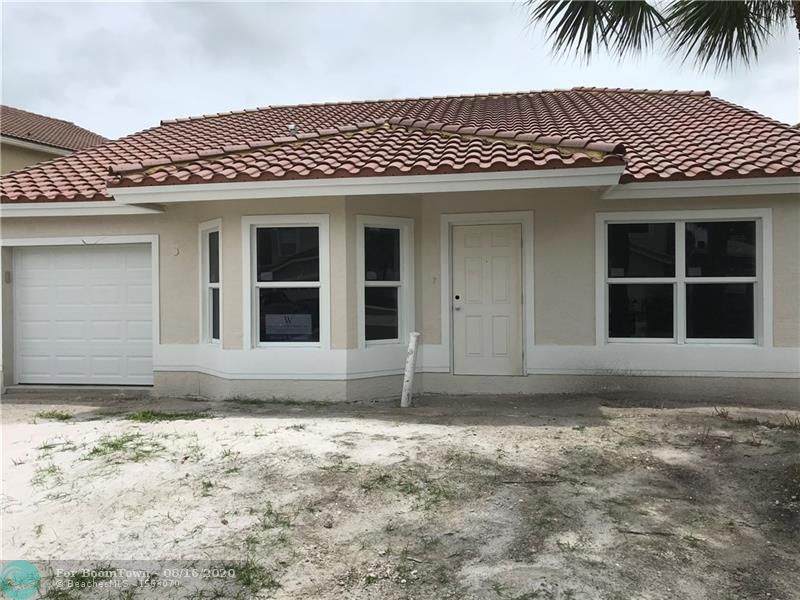 18171 Clear Brook Cir - Photo 1