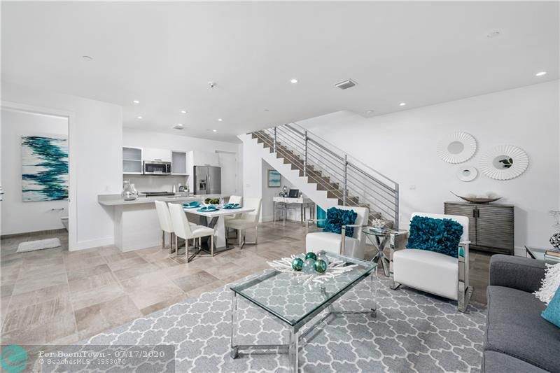 1034 18th Ave - Photo 1