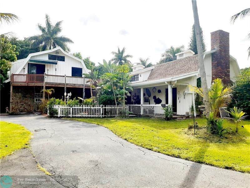 5555 61st Ave - Photo 1