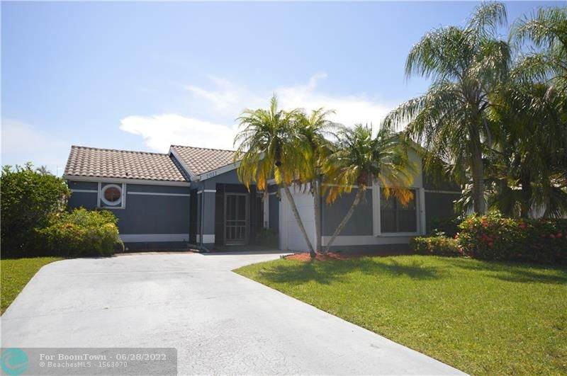 7011 107th Ave - Photo 1