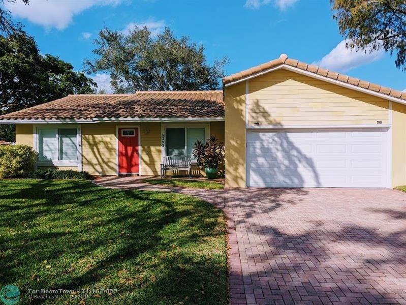 8393 6th Ct - Photo 1