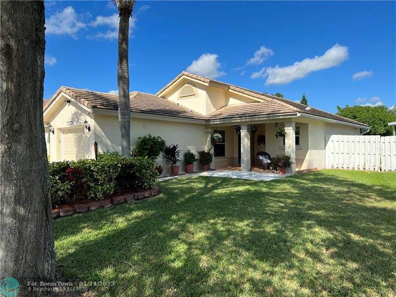 7892 Manor Forest La - Photo 1