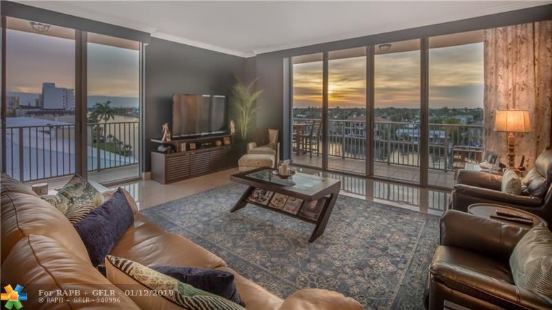 821 Riverside Dr - Photo 1