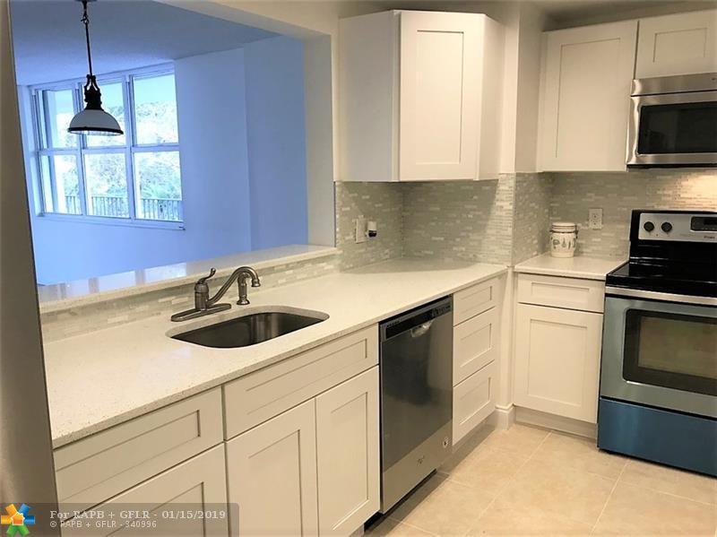 1150 Hillsboro Mile - Photo 1