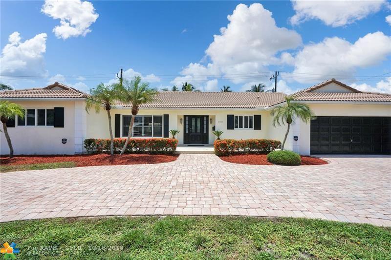 2800 40th Ct - Photo 1