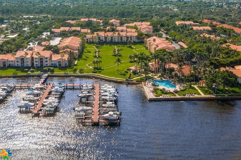 157 Yacht Club - Photo 1