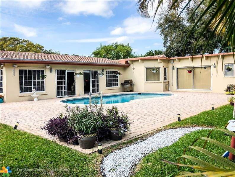 4700 26th Ave - Photo 1