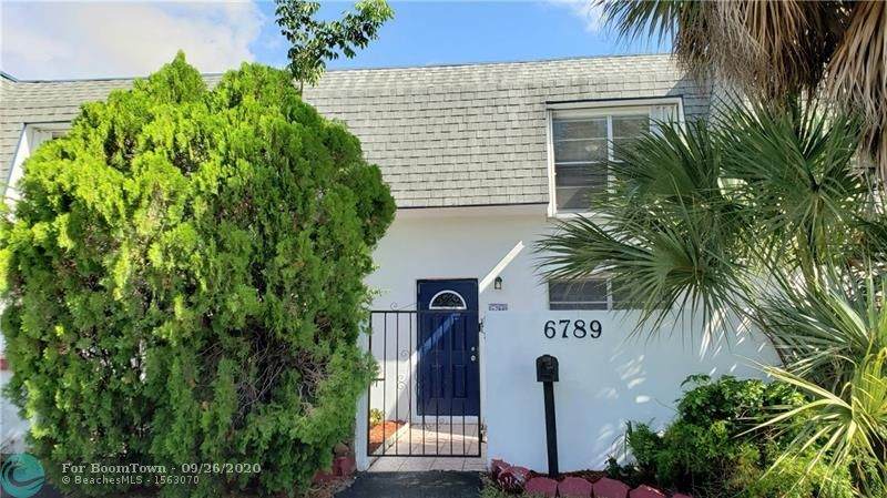 6789 40th St - Photo 1