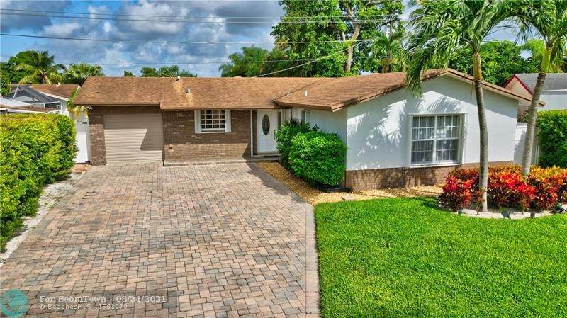22287 64th Ave - Photo 1