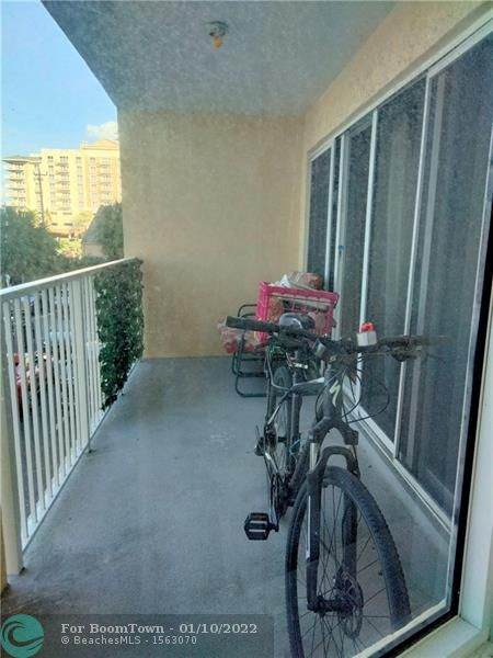 1200 Hibiscus Ave - Photo 1