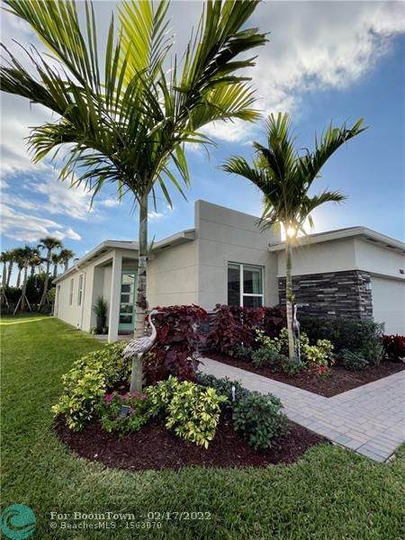 11613 Lyra Dr - Photo 1