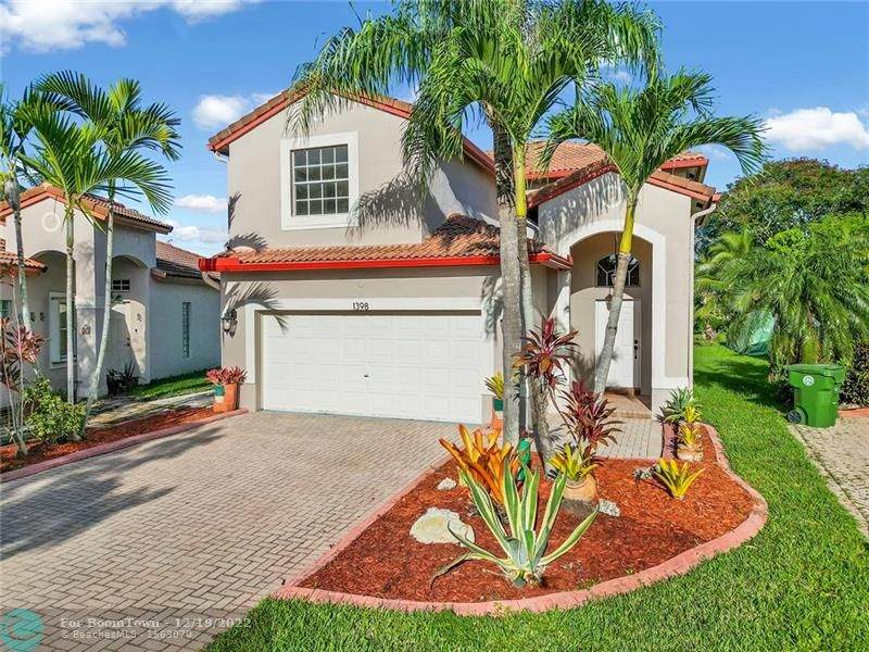 1398 192nd Ln - Photo 1