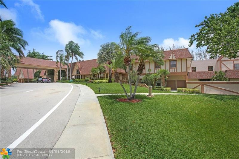 6655 Kensington Ln - Photo 1