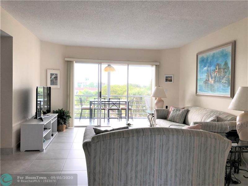 3590 Via Poinciana - Photo 1