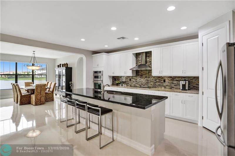 11505 Carrington Ave - Photo 1