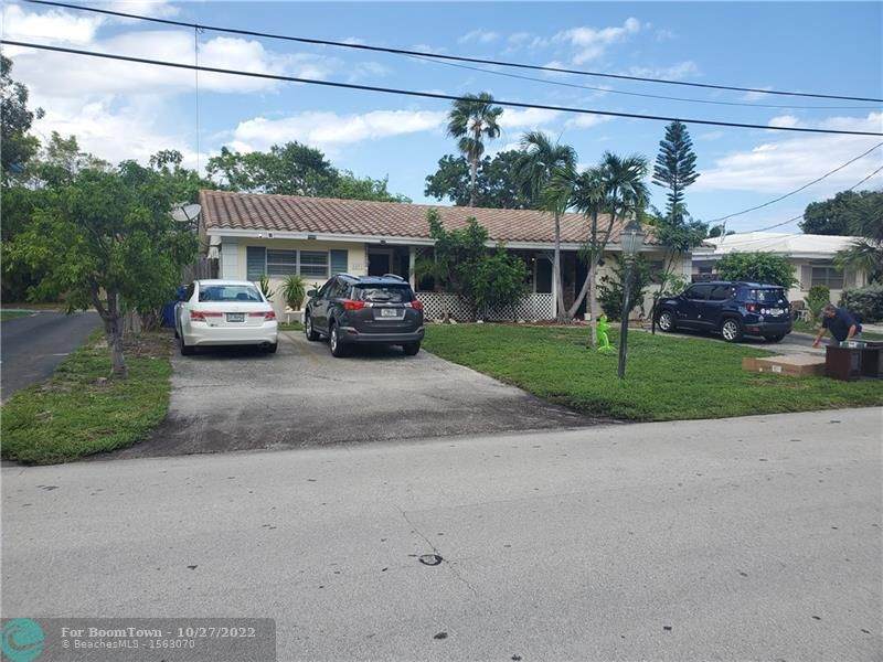 2481 10th St - Photo 1