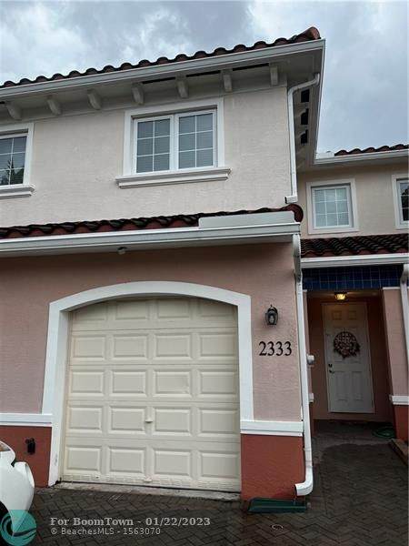 2333 5th St - Photo 1