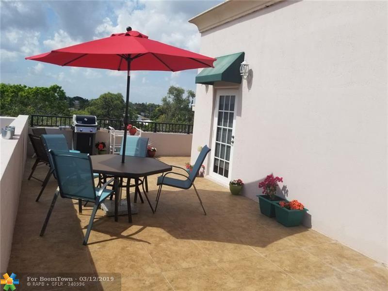 1033 17th Way - Photo 1