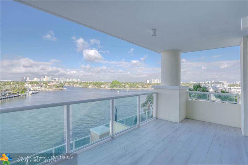 3055 Harbor Dr - Photo 1
