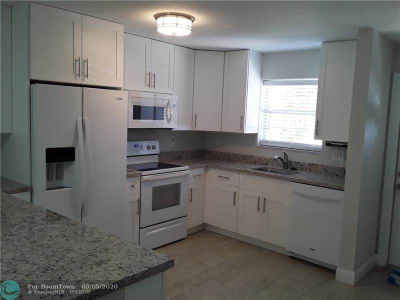 2200 36th St - Photo 1